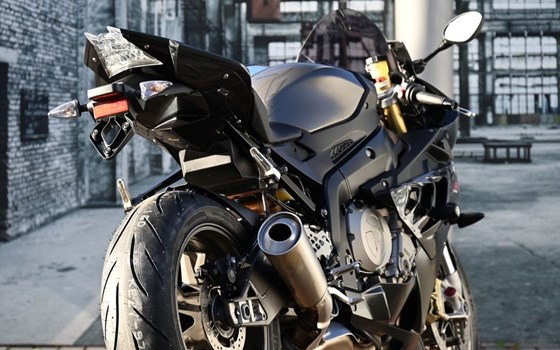 Gebrauchtmotorrad BMW S 1000 RR - Bild 12