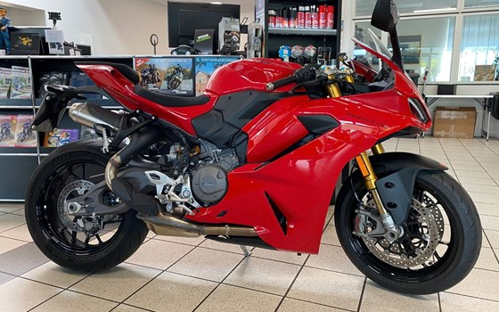 Gebrauchtmotorrad Ducati Panigale V2 S - Bild 1