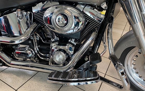 Gebrauchtmotorrad Harley-Davidson Softail Fat Boy FLSTF - Bild 4