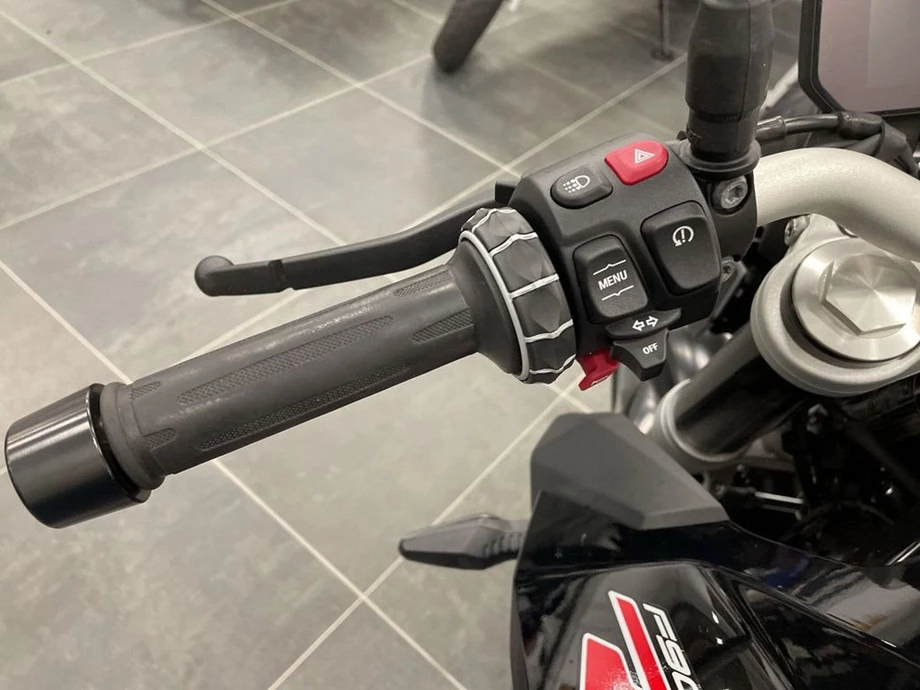 Angebot BMW F 900 R Bild 7: Angebot BMW F 900 R