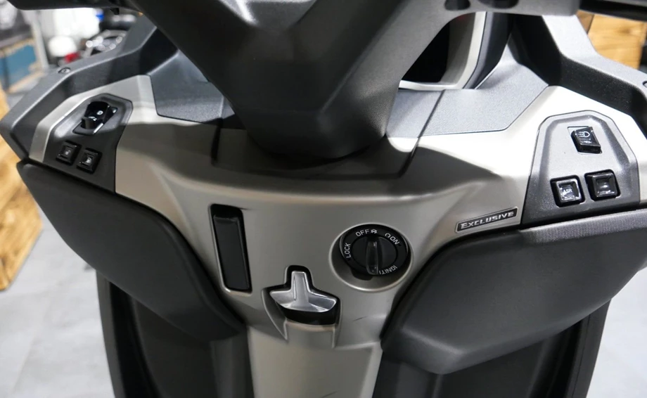 Angebot Piaggio MP3 530 HPE Exclusive Bild 5: Angebot Piaggio MP3 530 HPE Exclusive