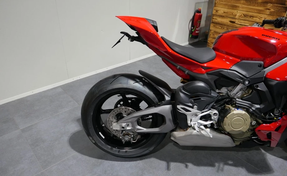 Angebot Ducati Streetfighter V4 S Bild 14: Angebot Ducati Streetfighter V4 S