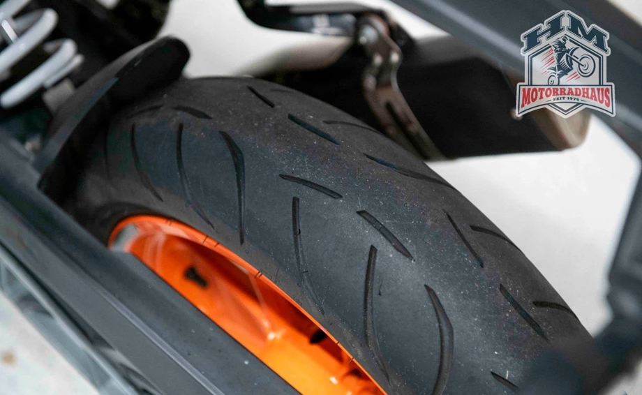 Angebot KTM 390 Duke Bild 11: Angebot KTM 390 Duke