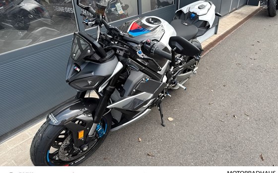Gebrauchtmotorrad BMW M 1000 R - Bild 15