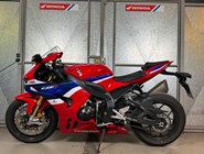 Honda CBR1000RR-R Fireblade SP