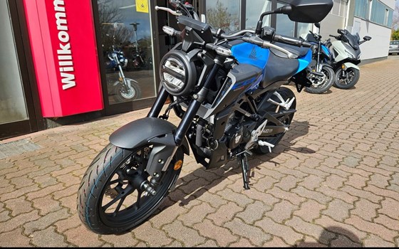 Neufahrzeug Honda CB125R - Bild 2