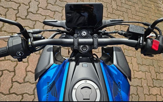 Neufahrzeug Honda CB125R - Bild 7