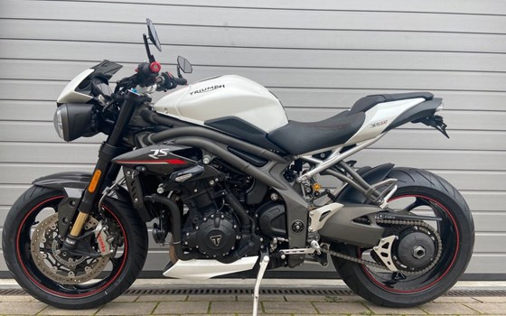 Gebrauchtmotorrad Triumph Speed Triple RS - Bild 4