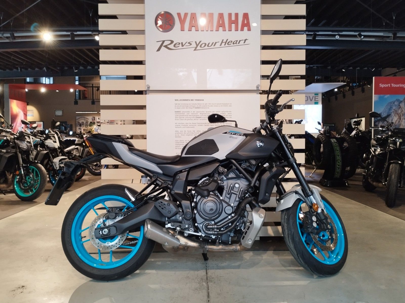 Yamaha MT-07 Y-AMT 