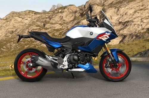 BMW F 900 XR