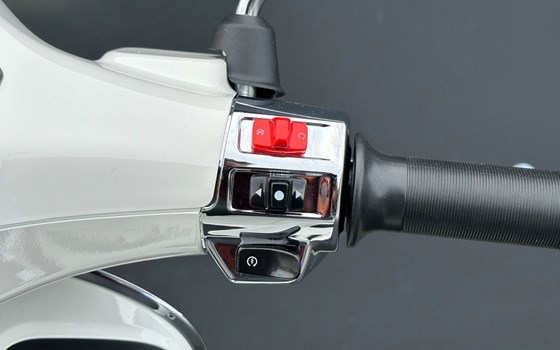 Neufahrzeug Vespa 125 Primavera - Bild 20