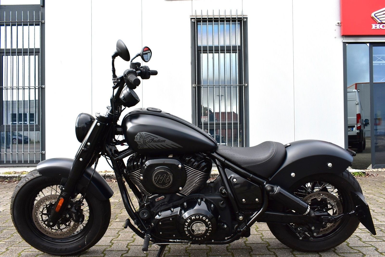 Indian Chief Bobber Dark Horse