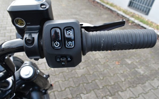 Gebrauchtmotorrad Indian Chief Bobber Dark Horse - Bild 13