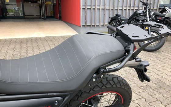 Gebrauchtmotorrad Royal Enfield Scram 411 - Bild 6