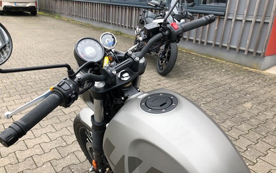 Gebrauchtmotorrad Royal Enfield Scram 411 - Bild 7