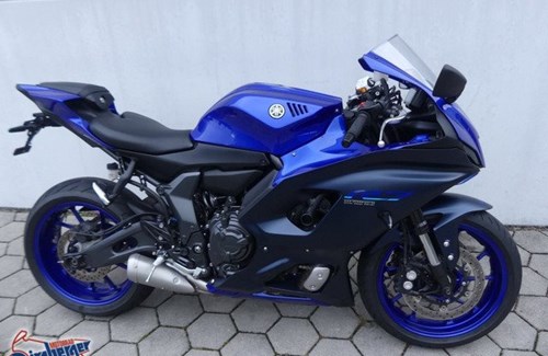 Gebrauchtmotorrad Yamaha R7
