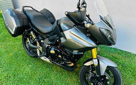 Gebrauchtmotorrad Triumph Tiger 1050 SE - Bild 3