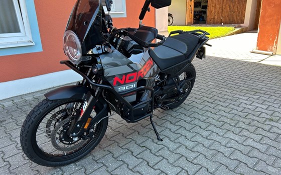 Gebrauchtmotorrad Husqvarna Norden 901 - Bild 10