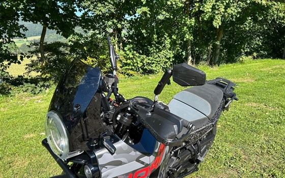 Gebrauchtmotorrad Husqvarna Norden 901 - Bild 19