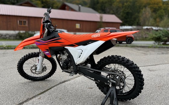 Gebrauchtmotorrad KTM 250 SX-F - Bild 2 Gebrauchtmotorrad KTM 250 SX-F - Bild 2