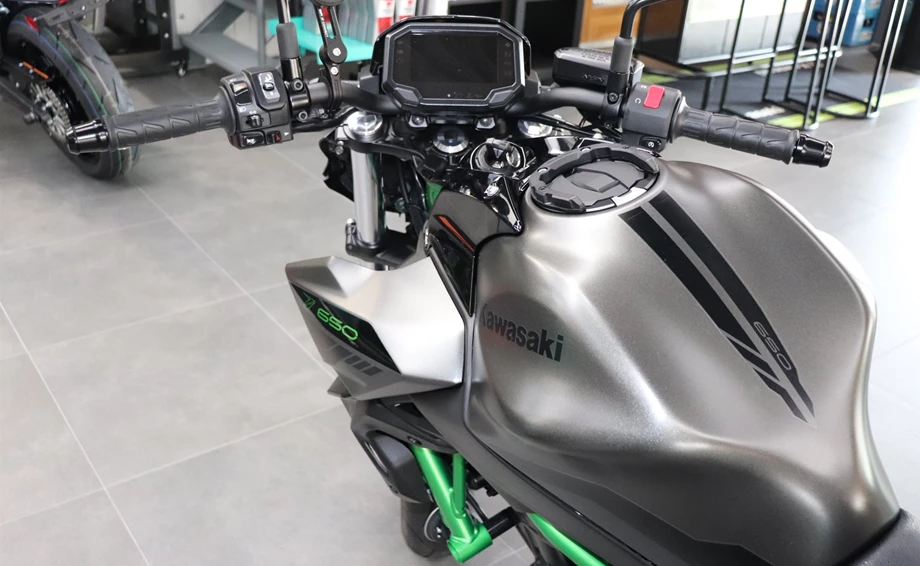 Angebot Kawasaki Z650 Bild 4: Angebot Kawasaki Z650