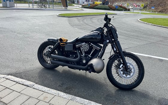 Gebrauchtmotorrad Harley-Davidson Dyna Fat Bob FXDF - Bild 1 Gebrauchtmotorrad Harley-Davidson Dyna Fat Bob FXDF - Bild 1