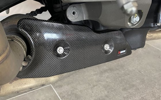 Gebrauchtmotorrad Honda CB 1000 R - Bild 5 Gebrauchtmotorrad Honda CB 1000 R - Bild 5