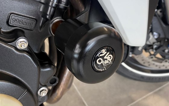 Gebrauchtmotorrad Honda CB 1000 R - Bild 6 Gebrauchtmotorrad Honda CB 1000 R - Bild 6