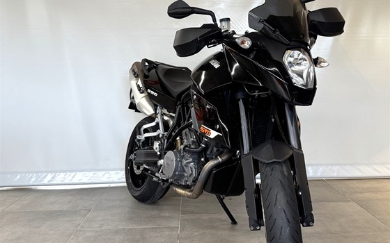 Gebrauchtmotorrad KTM 990 Supermoto T - Bild 7 Gebrauchtmotorrad KTM 990 Supermoto T - Bild 7