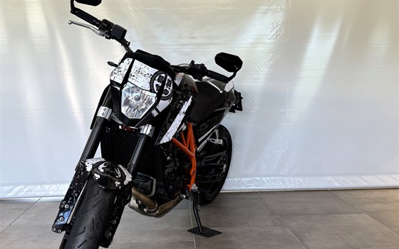 Gebrauchtmotorrad KTM 690 Duke - Bild 11 Gebrauchtmotorrad KTM 690 Duke - Bild 11