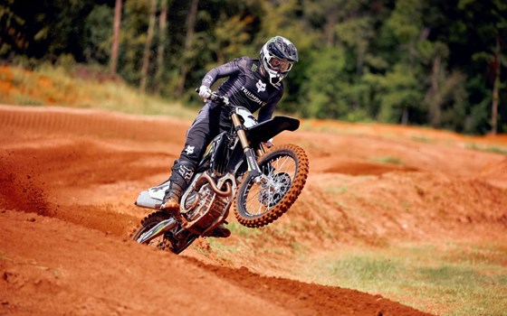 Neufahrzeug Triumph TF 450-RC EDITION - Bild 12