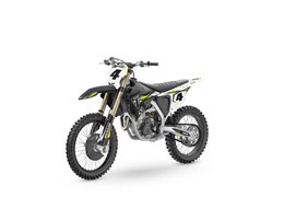 Neumotorrad Triumph TF 450-RC EDITION