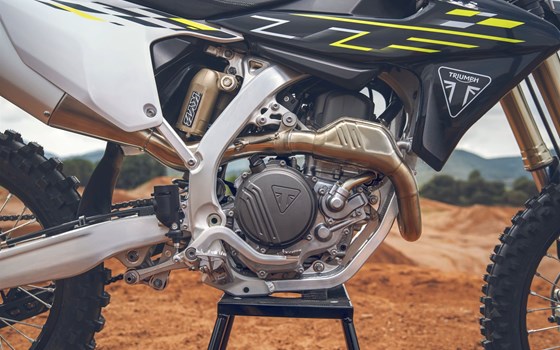 Neufahrzeug Triumph TF 450-X - Bild 11