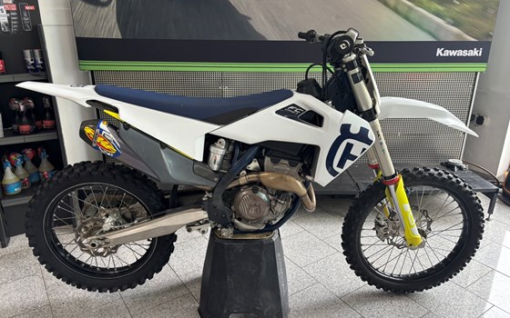 Gebrauchtmotorrad Husqvarna FC 250 - Bild 2