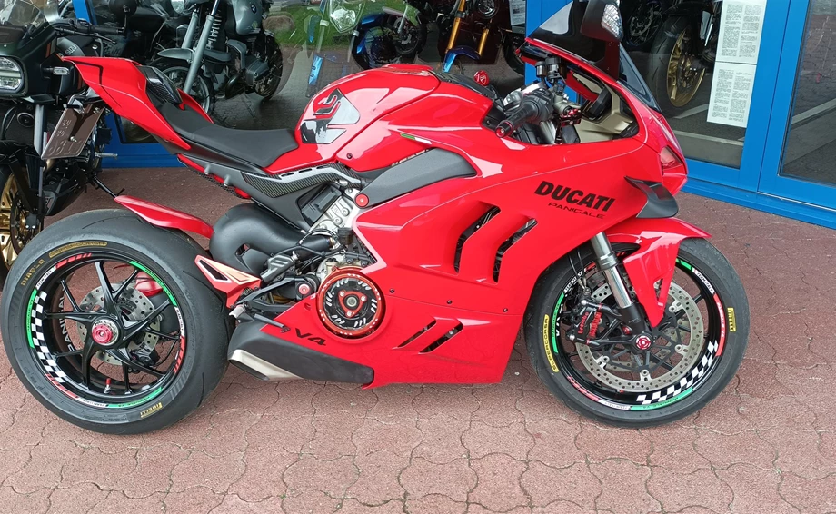 Angebot Ducati Panigale V4 Bild 1: Angebot Ducati Panigale V4