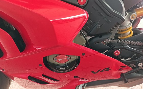 Gebrauchtmotorrad Ducati Panigale V4 - Bild 7
