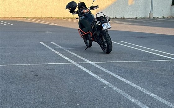 Gebrauchtmotorrad KTM 990 Adventure - Bild 7 Gebrauchtmotorrad KTM 990 Adventure - Bild 7