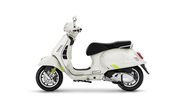 Vespa GTS 125 Supertech iGET (Bianco Innocente) - Bild 4