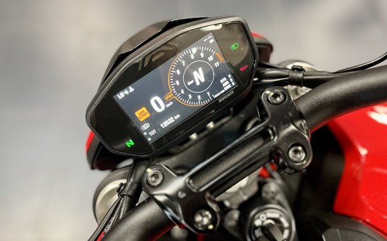 Gebrauchtmotorrad Ducati Hypermotard 950 - Bild 8