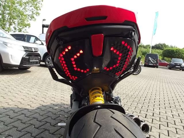 Angebot Ducati Diavel V4 Bild 6: Angebot Ducati Diavel V4