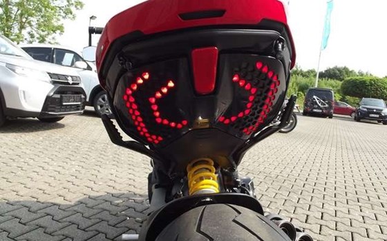 Gebrauchtmotorrad Ducati Diavel V4 - Bild 6