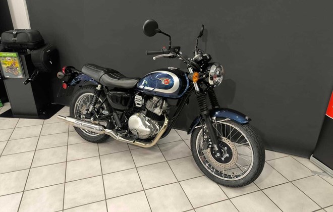 Kawasaki W230