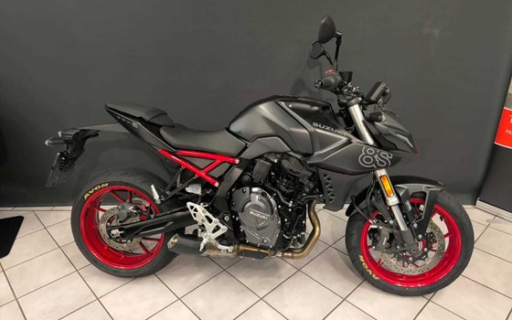 Gebrauchtmotorrad Suzuki GSX-8S - Bild 2