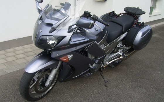 Gebrauchtmotorrad Yamaha FJR1300A - Bild 4 Gebrauchtmotorrad Yamaha FJR1300A - Bild 4