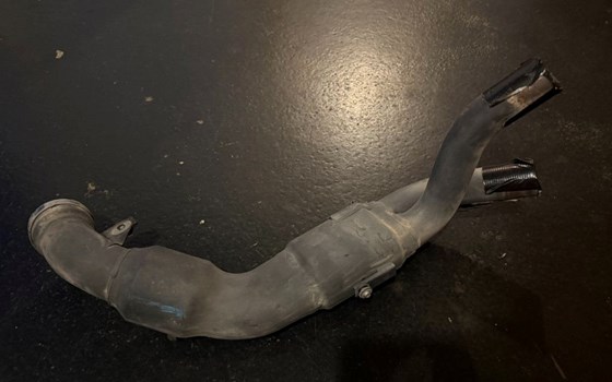 Gebrauchtmotorrad Yamaha R1 - Bild 3 Gebrauchtmotorrad Yamaha R1 - Bild 3