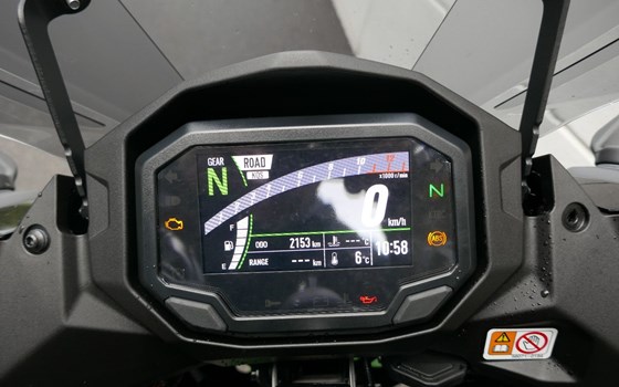 Gebrauchtmotorrad Kawasaki Ninja 1100SX SE - Bild 9