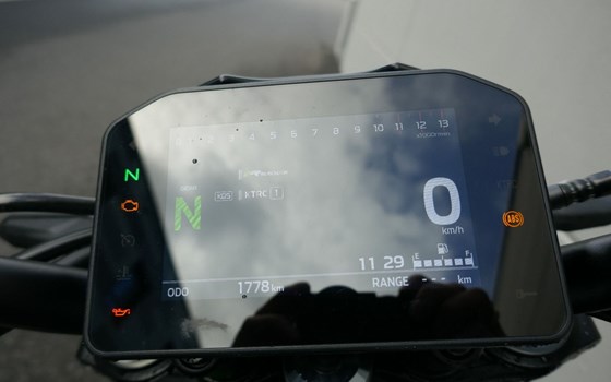 Gebrauchtmotorrad Kawasaki Z900 - Bild 9