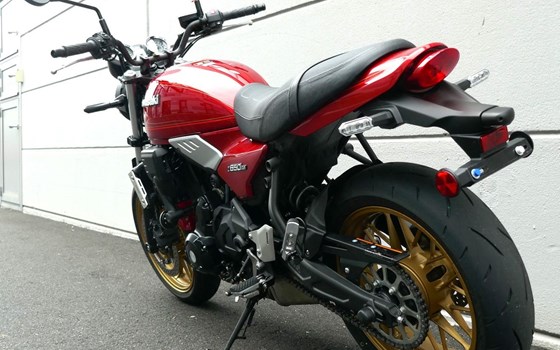 Gebrauchtmotorrad Kawasaki Z650 RS - Bild 7