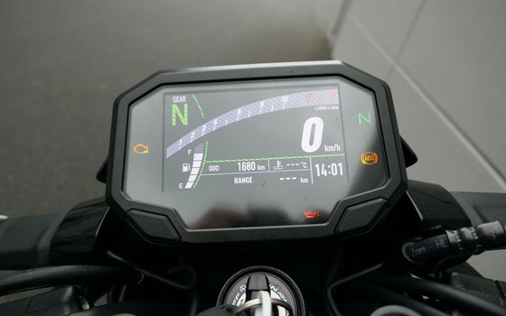 Gebrauchtmotorrad Kawasaki Z 500 SE - Bild 9