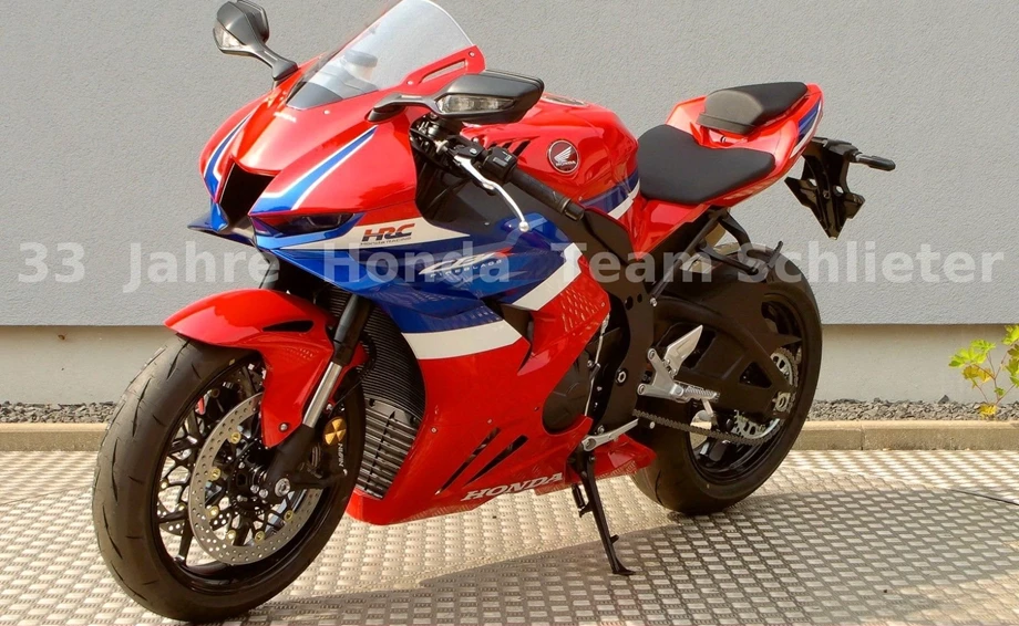 Angebot Honda CBR1000RR-R Fireblade Bild 4: Angebot Honda CBR1000RR-R Fireblade